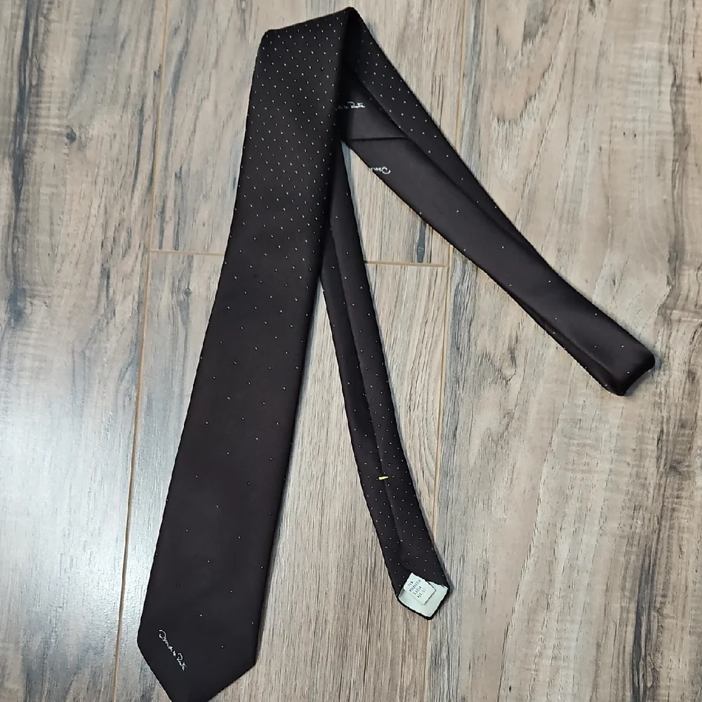 Oscar De La Renta Brown Tiny Dot Vintage Necktie